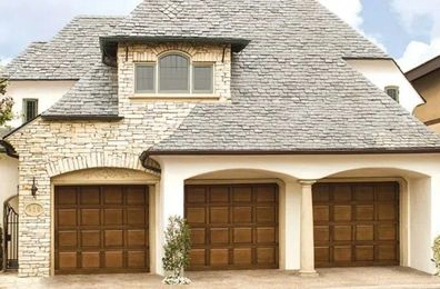 Raised Panel Wood Garage Doors - 300 Series 300 Serie